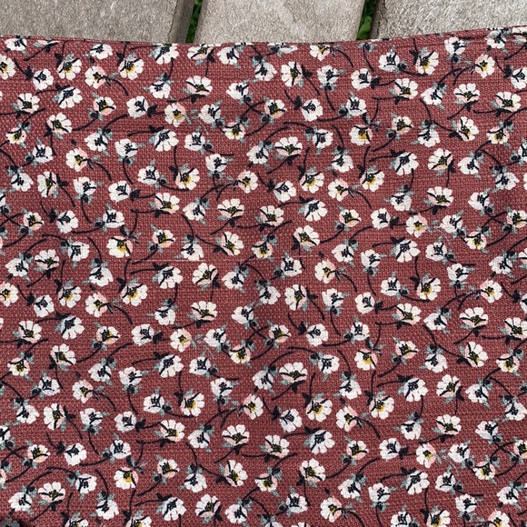 Loft floral pencil skirt - Picture 3 of 10